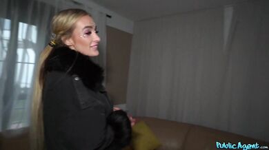 Tattooed dancer's public sex fantasy comes true
