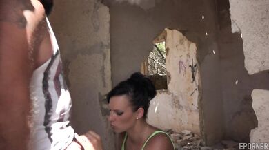 Sina Velvet's outdoor fuck fest ends with a big cumshot